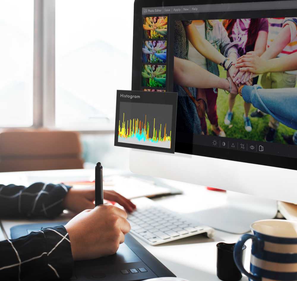 - iPic.ai - Create Beautiful Ai Art or Ai Images For Free