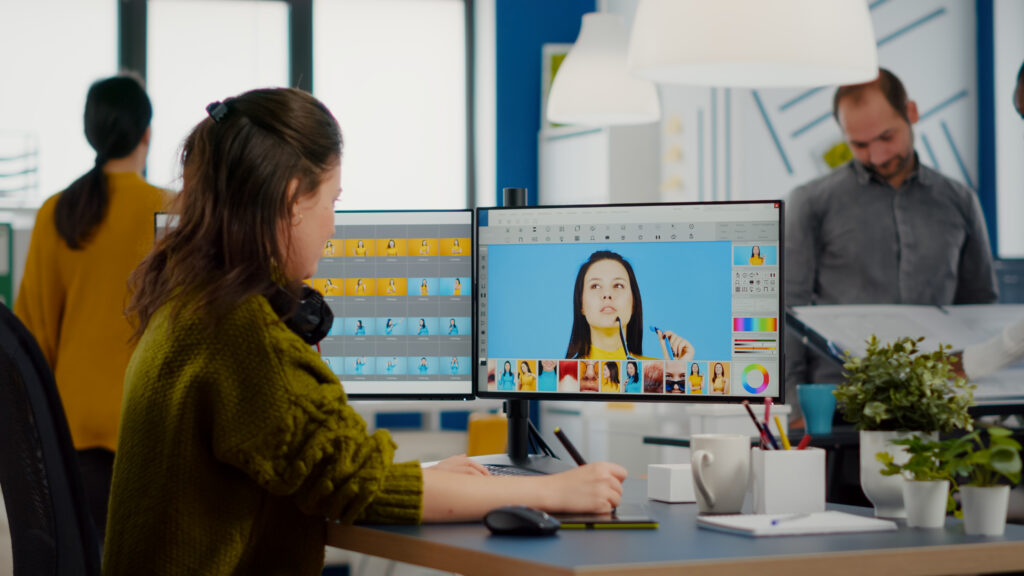 - iPic.ai - Create Beautiful Ai Art or Ai Images For Free