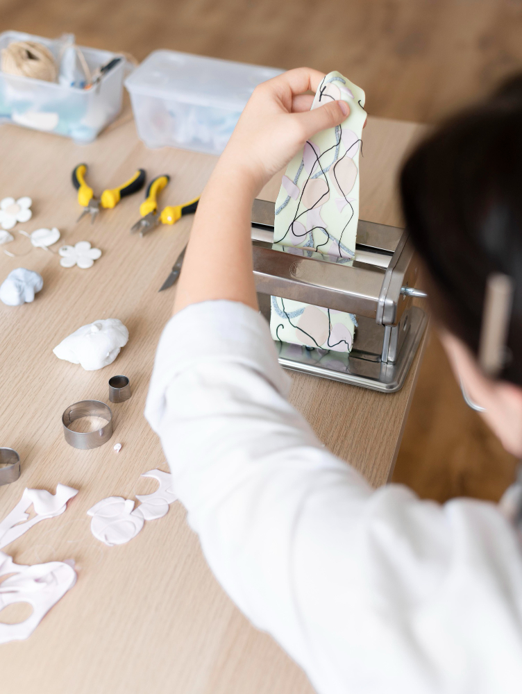 7 Tips for Crafting Abstract Art With AI Tools - iPic.ai - Create Beautiful Ai Art or Ai Images For Free 7 Tips for Crafting Abstract Art With AI Tools - iPic.ai - Create Beautiful Ai Art or Ai Images For Free